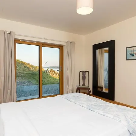 Dolphin - Holiday home